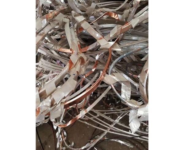 回收产品类别                    废旧金属24
